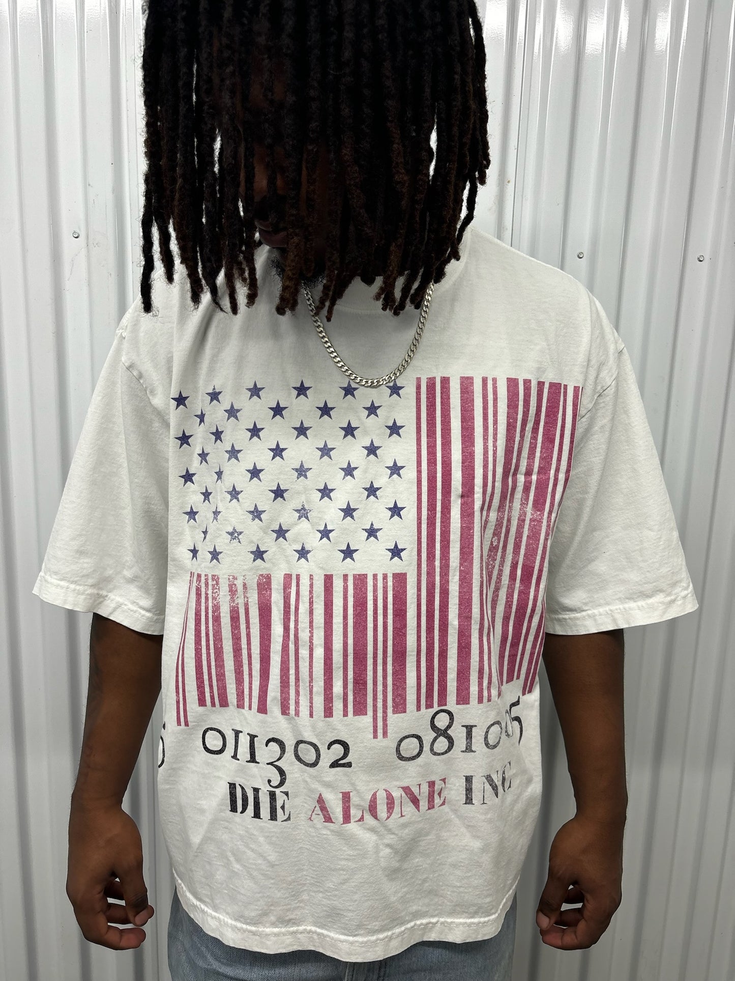 DIE ALONE “ UNITED “ TEE